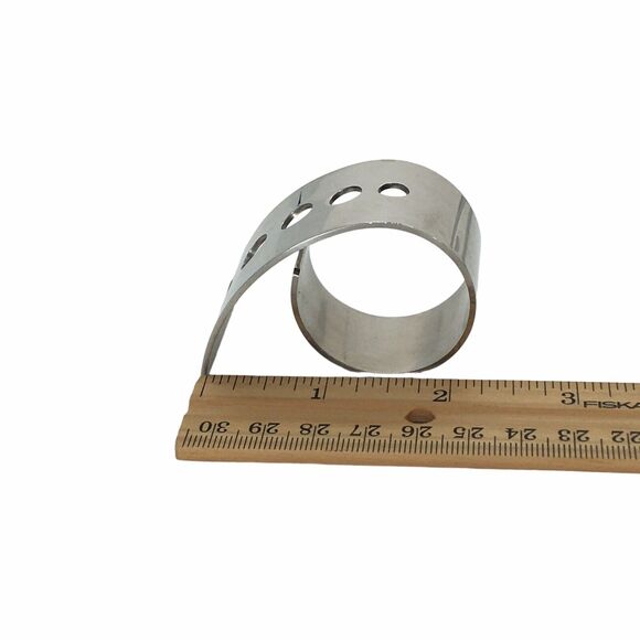Silver Tone Set of 8 Napkin Rings Holders Curled with Punch Holes Modern Style - Picture 6 of 8